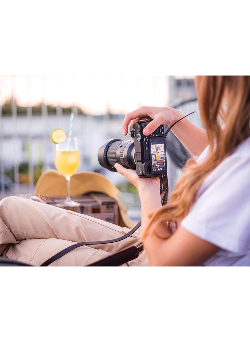 Tamron B061S 18-300mm F/3.5-6.3 Di III For Sony Black - Image 3