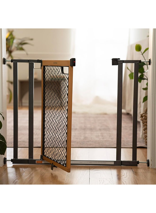 summer infant The Doorway 36S Series, Secure, Hallway, Safety, 28 To 36 Inches Wide, 26 Inches Tall  - Image 2