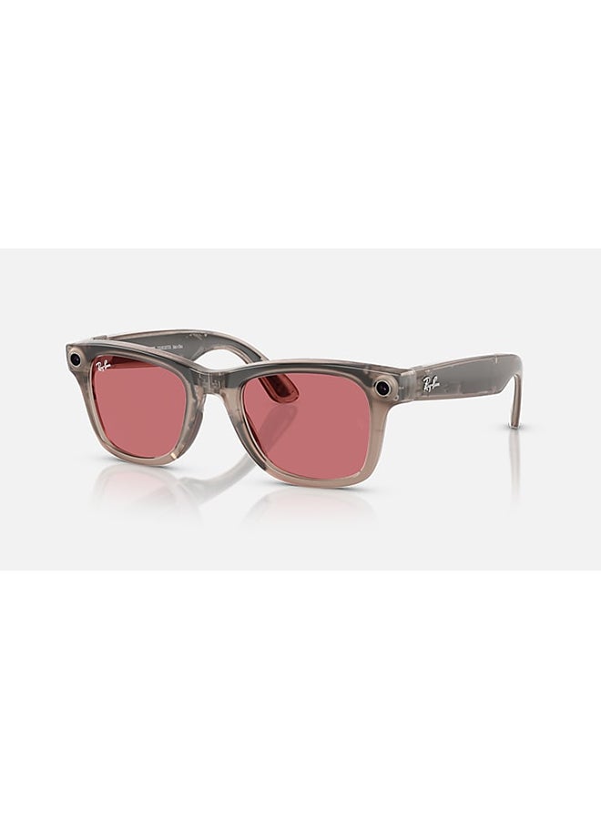 Meta RAY-BAN | META WAYFARER Shiny Warm Stone Frame Clear/Watermelon Red Transitions Lenses Clear/Watermelon Red Transitions - Image 2