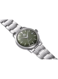 أورينت Men's Bambino Version 7 Automatic Men's Watch RA-AC0M09E30B – Green Dial, Stainless Steel Bracelet, Domed Crystal, 38mm Case  - Image 3