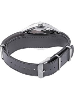 أورينت Mako 40 Automatic Men's Watch RA-AC0Q07V30B – Green Dial, Leather Strap, 200m Water Resistance, Sapphire Crystal  - Image 2