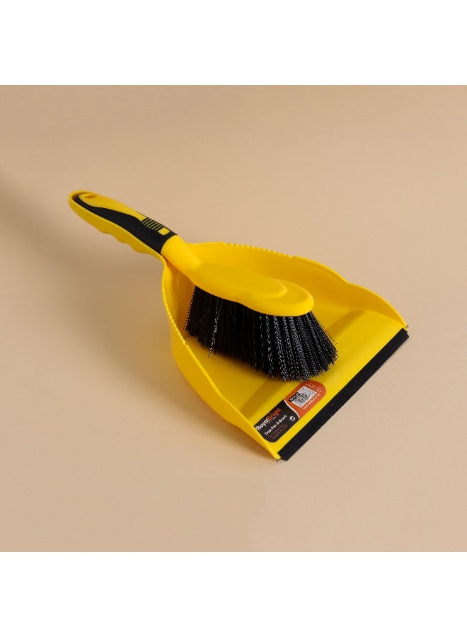 رويال فورد Royalford Dustpan with Brush-RF11193| Dustpan with Brush with Durable Stiff Bristles and Comfortable Grip| Multi-Purpose Cleaning Tool Perfect for Home, Kitchen, Office Use| Highly Durable, Light-Weight and Elegant Design| Black and Yellow  - Image 4