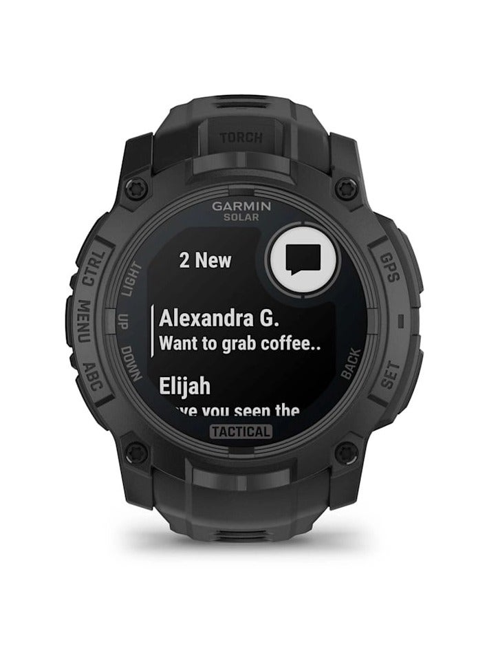 جارمين إنستينكت 3 - 50 مم - أسود مع حزام فحم - حتى 40 يومًا من عمر البطارية - 1.1 بوصة مرئية تحت ضوء الشمس، ذاكرة في بكسل قابلة للتحويل، زجاج طاقة، مراقب معدل ضربات القلب، مراقب ضغط الدم طوال اليوم، شحن شمسي، مصباح LED فائق السطوع، متوافق مع iOS و Android - Image 2
