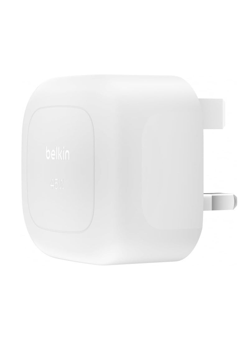 بيلكين شاحن حائط مدمج 45 واط، شحن سريع بتقنية USB-C Power Delivery لأجهزة Apple iPhone 16، 16 Plus، 16 Pro، 16 Pro Max، سلسلة 15، Samsung Galaxy S25، iPad، AirPods والمزيد - - Image 1