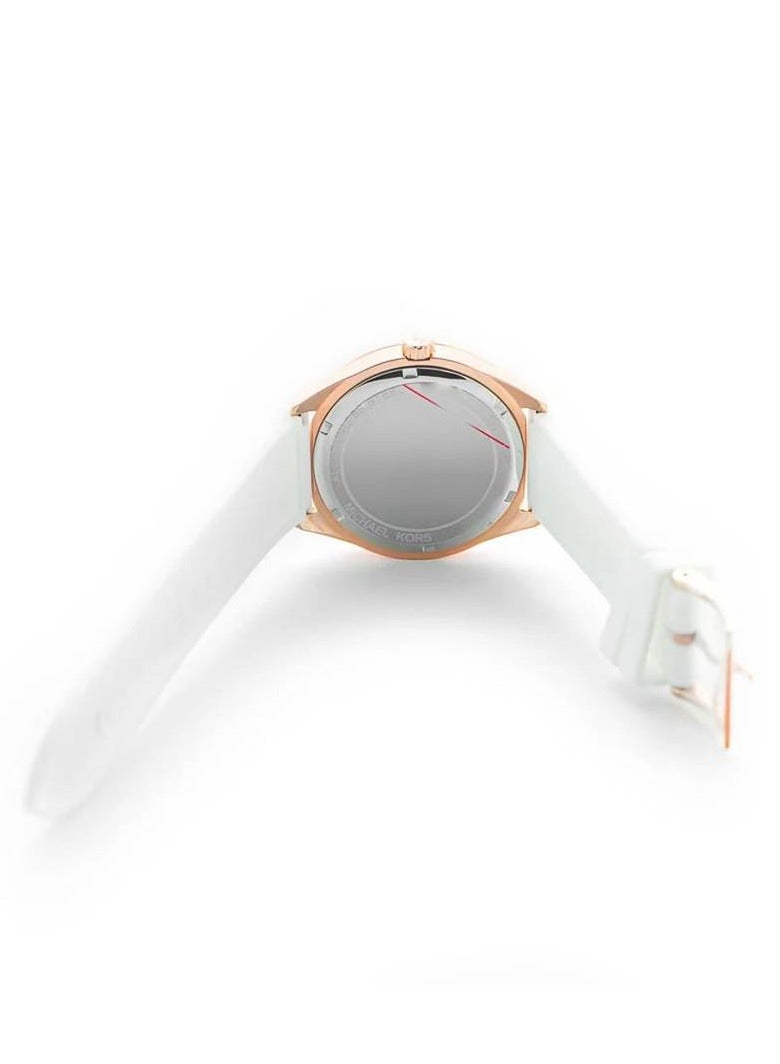 مايكل كورس Women's Michael Kors Quartz Silicone Strap Watch-White Dial with Rose Gold Accents For Women MK6945  - Image 4