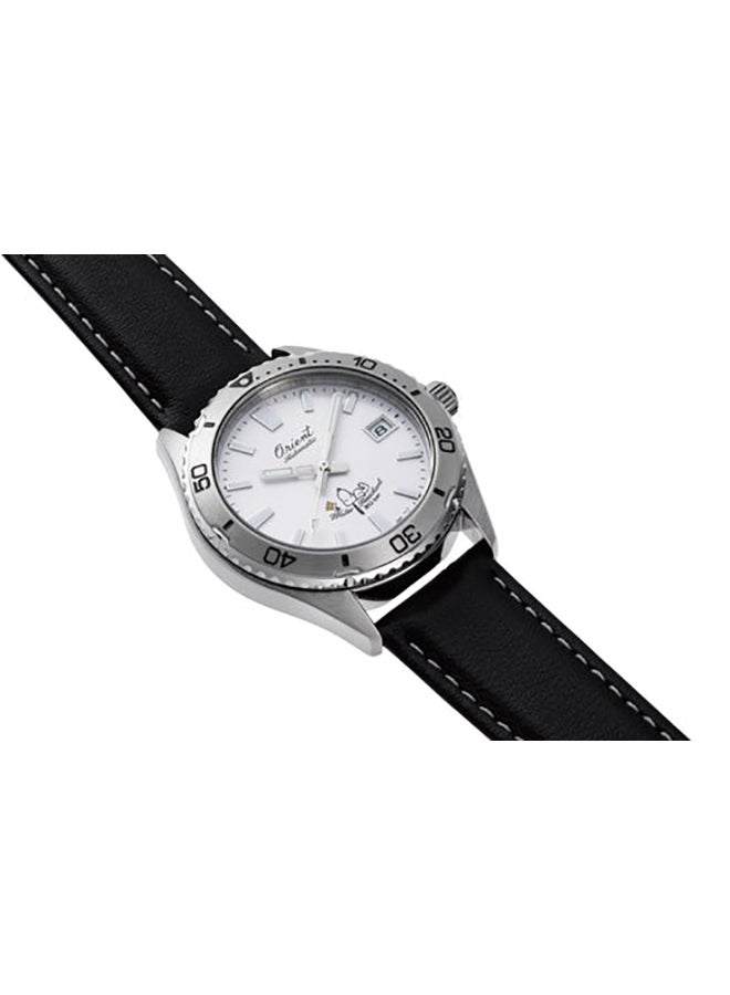 ORIENT Men's Limited Edition Mechanical Sports Peanuts Men's Watch RA-AC0Q08S, White Dial 39.9mm, 200M WR - Image 2