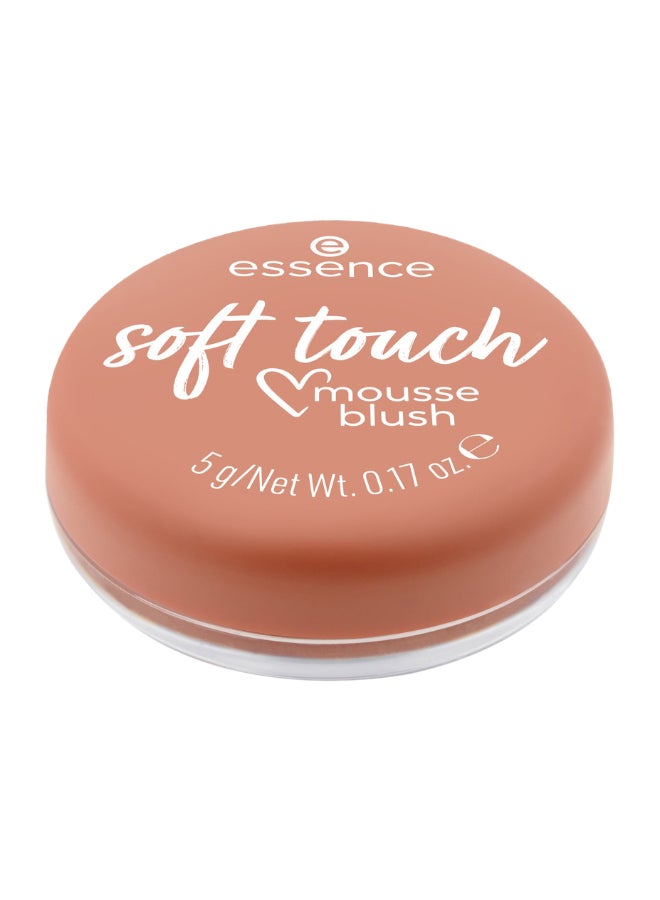 Essence Soft Touch Mousse Blush 10 Cozy Clay  - Image 2
