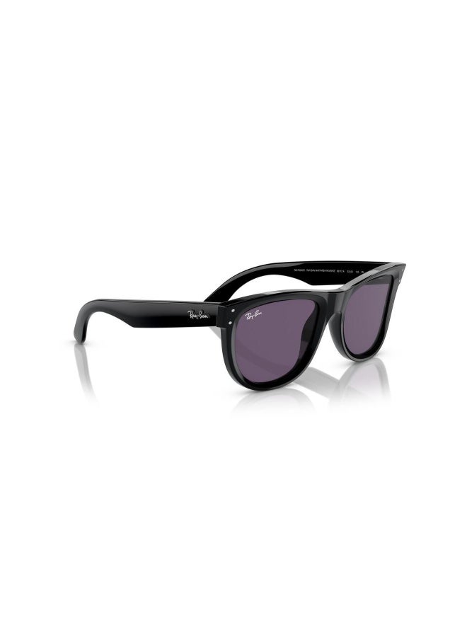 راي بان Unisex SQUARE WAYFARER REVERSE SUNGLASSES- RB R0502S - lense size:50mm - BLACK  - Image 4