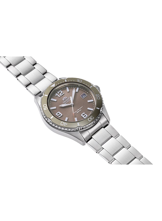 أورينت ساعة رياضية للرجال من كواتز RA-WJ0004Y، قرص بني كاكاو، 39.9 مم، مقاومة للماء حتى 200 متر - Image 2