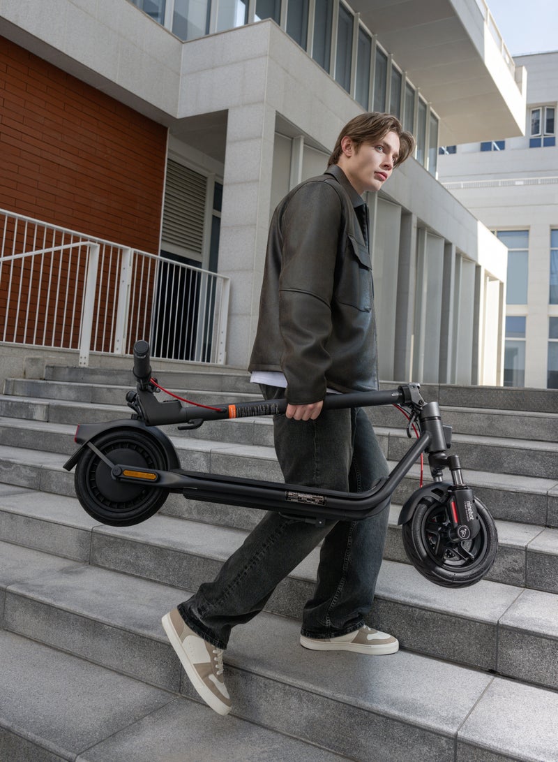 ناين بوت سكوتر كهربائي سيغواي F2 برو II | تعليق أمامي، نظام تحديد موقع آبل، فرامل مزدوجة، أضواء أمامية/فرامل/إشارة، إطارات بدون أنابيب 10 بوصة، وزن السائق حتى 120 كجم، سرعة 25 كم/ساعة، مدى 55 كم، 900 واط - أسود - Image 4