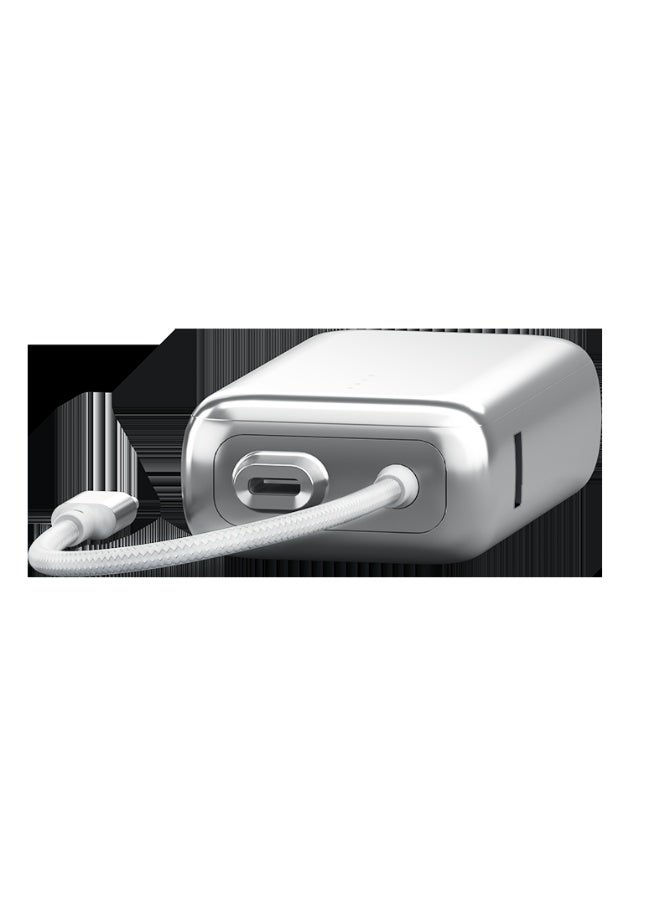 زينديور سوبر ميني برو باور بنك بسعة 20000 مللي أمبير 30 واط | كابل مدمج متين | شحن سريع لأجهزة ايفون و اندرويد | شاحن محمول مدمج للسفر | لون فضي فضى - Image 1