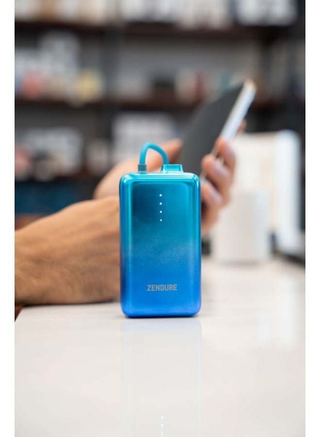 زينديور سوبر ميني برو باور بنك بسعة 10000 مللي أمبير 30 واط | كابل مدمج متين | شحن سريع لأجهزة ايفون و اندرويد | شاحن محمول مدمج للسفر | لون أزرق ازرق - Image 3