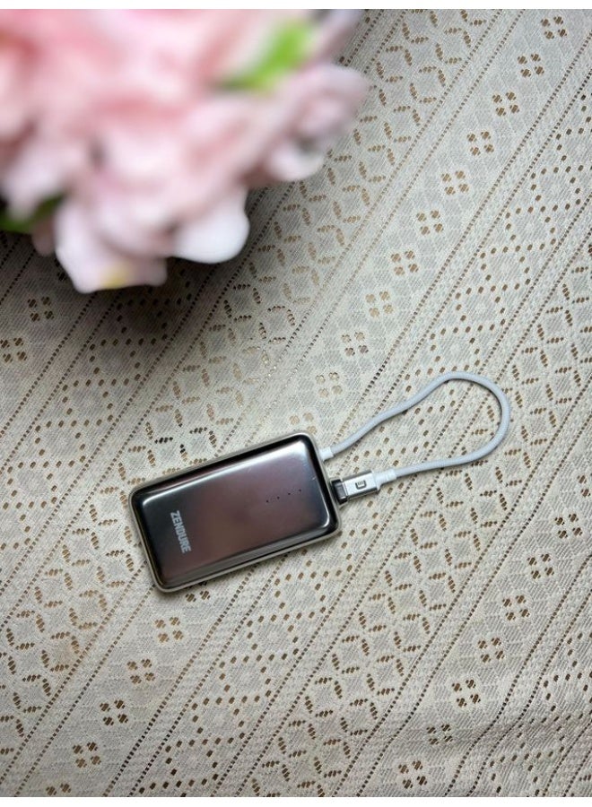 زينديور سوبر ميني برو باور بنك بسعة 10000 مللي أمبير 30 واط | كابل مدمج متين | شحن سريع لأجهزة ايفون و اندرويد | شاحن محمول مدمج للسفر | لون رمادي رمادي - Image 3