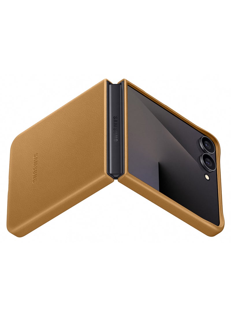 Samsung Galaxy Z Flip7 Kindsuit Case - Camel  - Image 5