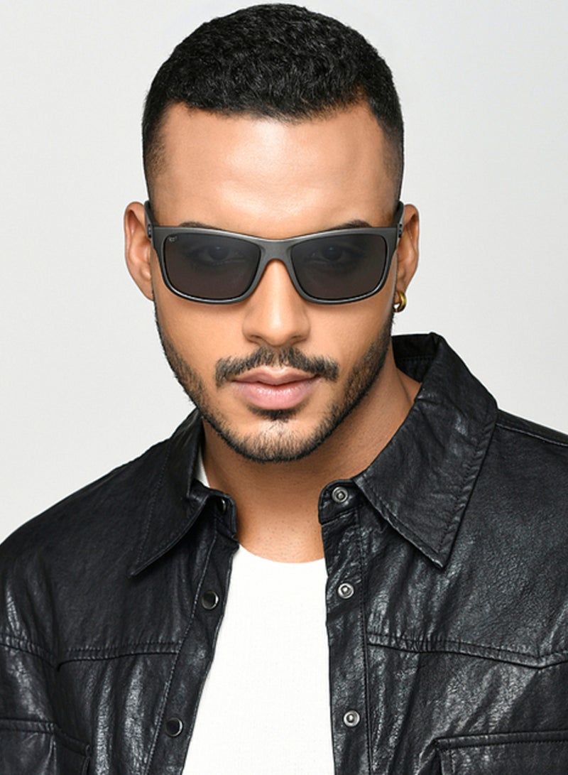 فينسينت تشيس Vincent Chase By Lenskart | Light Gray Gray Solid Full Rim Square | RideX | Branded Latest and Stylish Sunglasses | Polarized and 100% UV Protection (UV 400) | Unisex | Medium | VC S000139  - Image 3