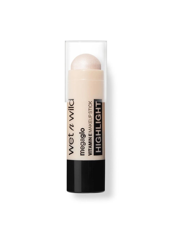 ويت اند وايلد Mega Glo Vitamin And Make-Up Stick Highlight - Moonlike Moonlight - Image 1