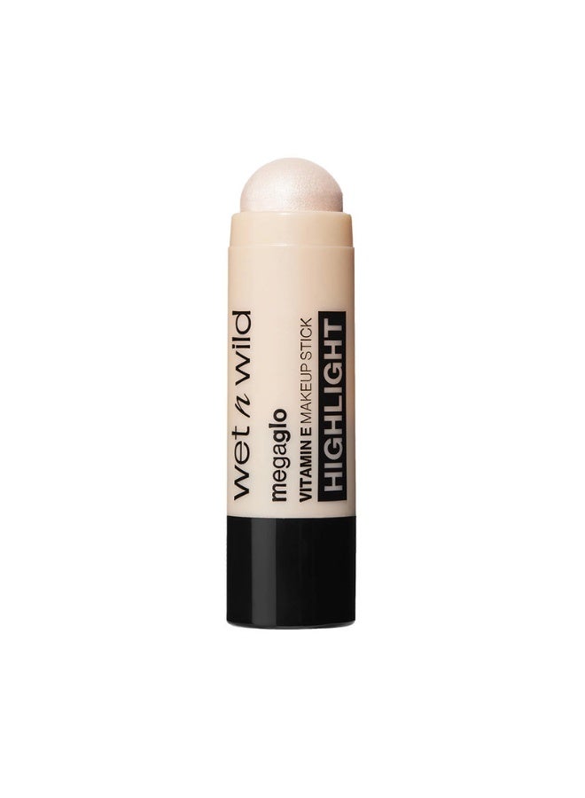 ويت اند وايلد Mega Glo Vitamin And Make-Up Stick Highlight - Moonlike Moonlight - Image 2
