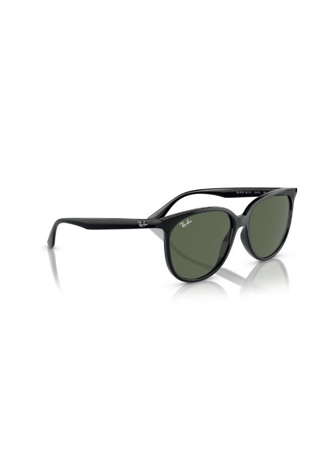 Ray-Ban RB4378 601/71 Unisex Full Rim Square Sunglasses - Lens Size: 54 mm - Image 3