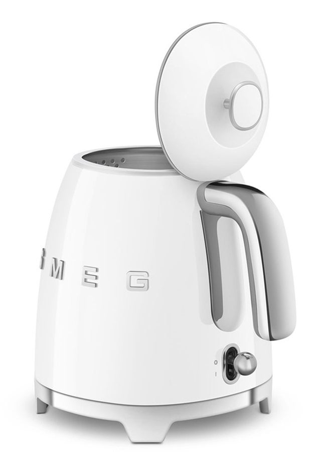 smeg Smeg 50's Retro Style Mini Electric Kettle - White KLF05WHAU 0.8 L 1400 W KLF05WHAU white - Image 2