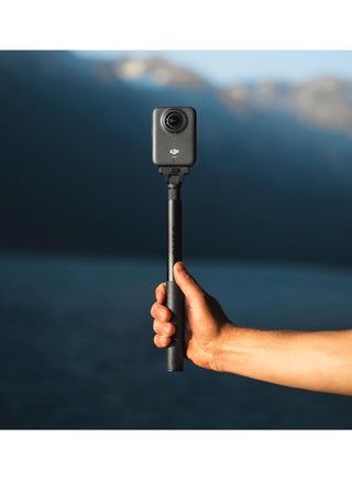 مجموعة أوزمو 360 للمغامرات، كاميرا 360 مع تصوير 360° بدقة 1 إنش، عمر بطارية ممتد مع 3 بطاريات، فيديو 8K 360° أصلي، فيديو 4K/120fps وزيادة 170°، كاميرا أكشن للرياضة، الفلوغ - view 2