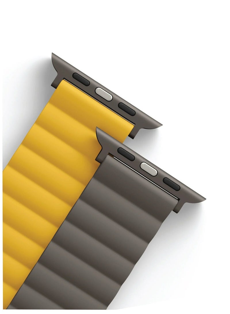 Uniq Revix Reversible Silicone Case Compatible with Apple Watch 42/44/45/49MM Mustard/Khaki - Image 4