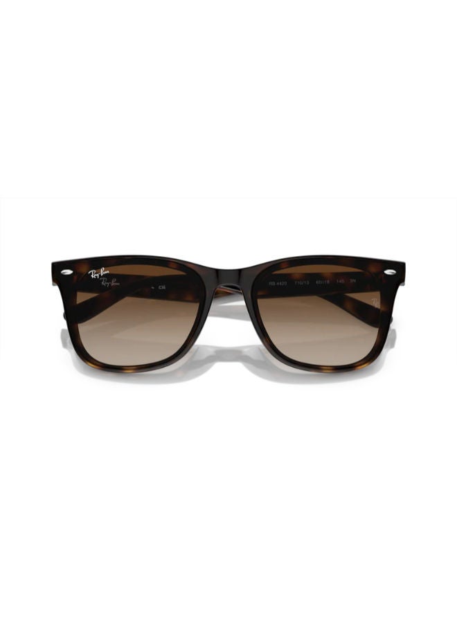 راي بان Full-rimed Square Sunglasses 4420, 65, 710, 13 - Image 2