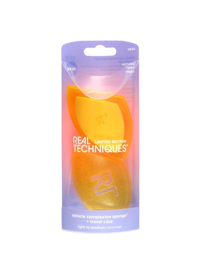 REAL TECHNIQUES Miracle Complexion Sponge + Travel Case, 2 Count - Image 1