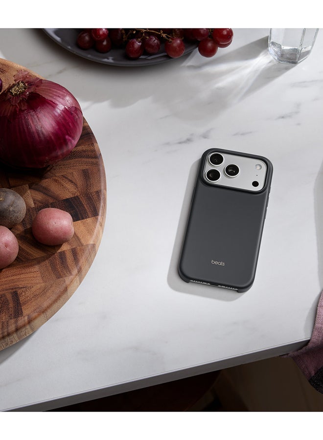 Apple Beats iPhone 17 Pro Case with MagSafe and Camera Control — Granite Gray Granite Gray - Image 2