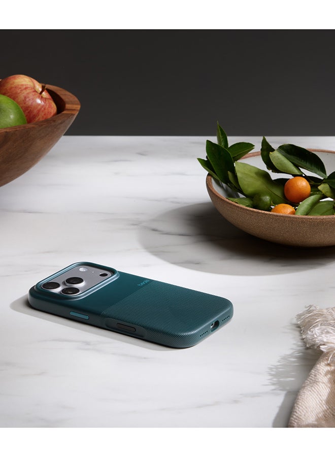 Apple Beats iPhone 17 Pro Rugged Case with MagSafe and Camera Control – Rocky Blue Rocky Blue - Image 2