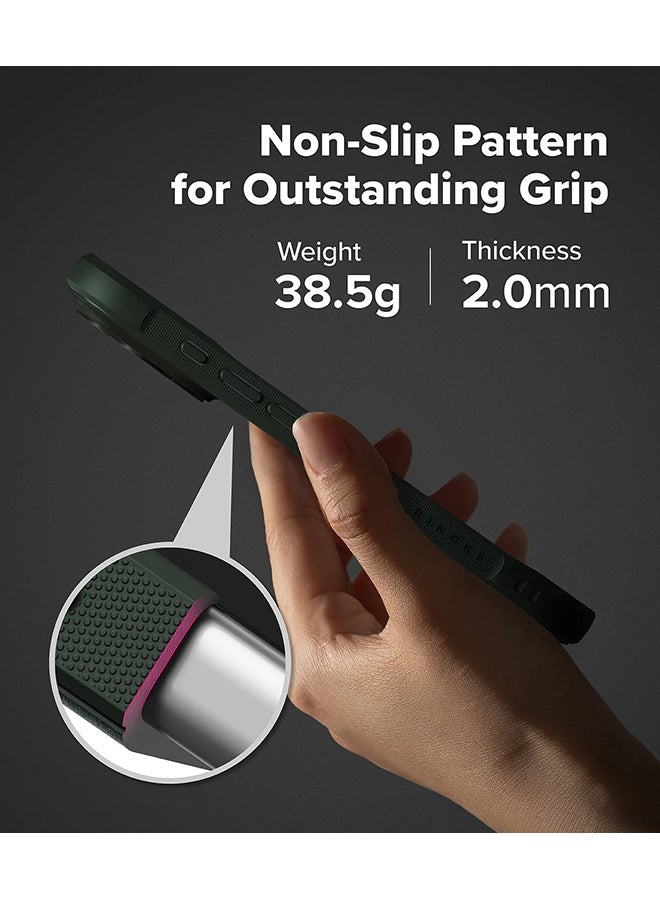 Ringke Onyx Case For iPhone 17 Pro Max, Enhanced Grip Tough Flexible TPU Shockproof Rugged TPU Bumper Drop Protection Phone Cover - Dark Green - Image 4