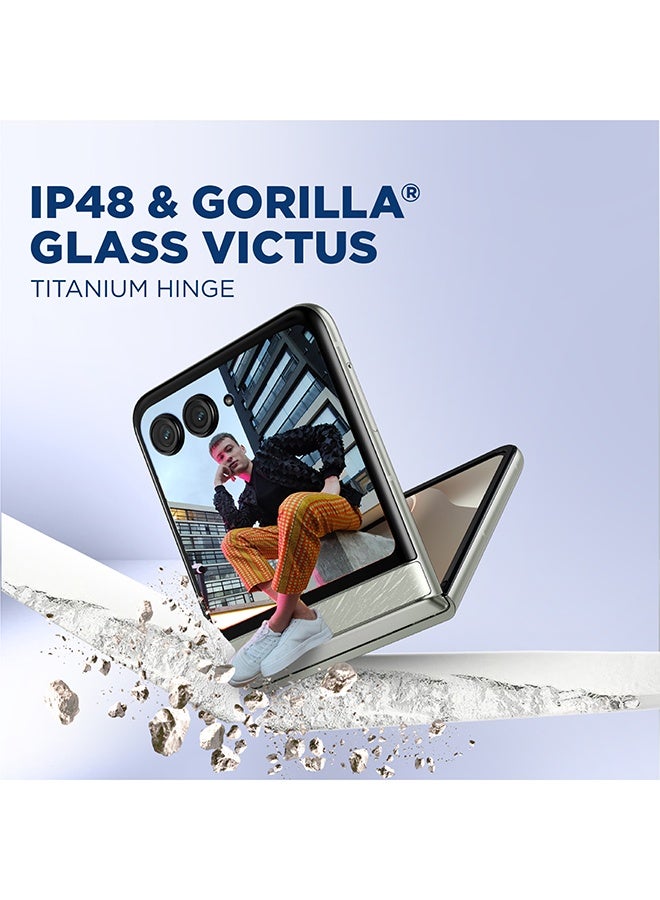 Motorola Razr 60 Dual SIM PANTONE Gibraltar Sea (Blue) 8GB RAM 256GB 5G With Free Gift Moto Buds ( Gift Color May Vary ) - Image 2