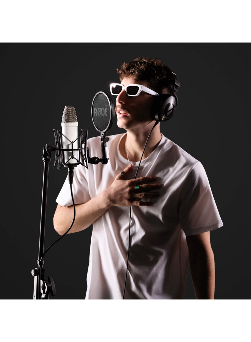 رود NT1 Signature Series Large-diaphragm Condenser Microphone NT1SIGNATURE white - Image 2