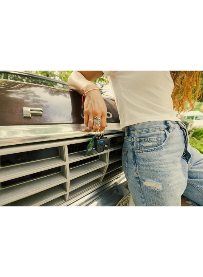 جو برو كاميرا LIT HERO - فيديو Ultra HD 4K مضغوط للغاية ومتين + مقاوم للماء حتى 16 قدم (5 متر) مع ضوء مدمج - مع ضمان رسمي من GoPro الإمارات العربية المتحدة - Image 4