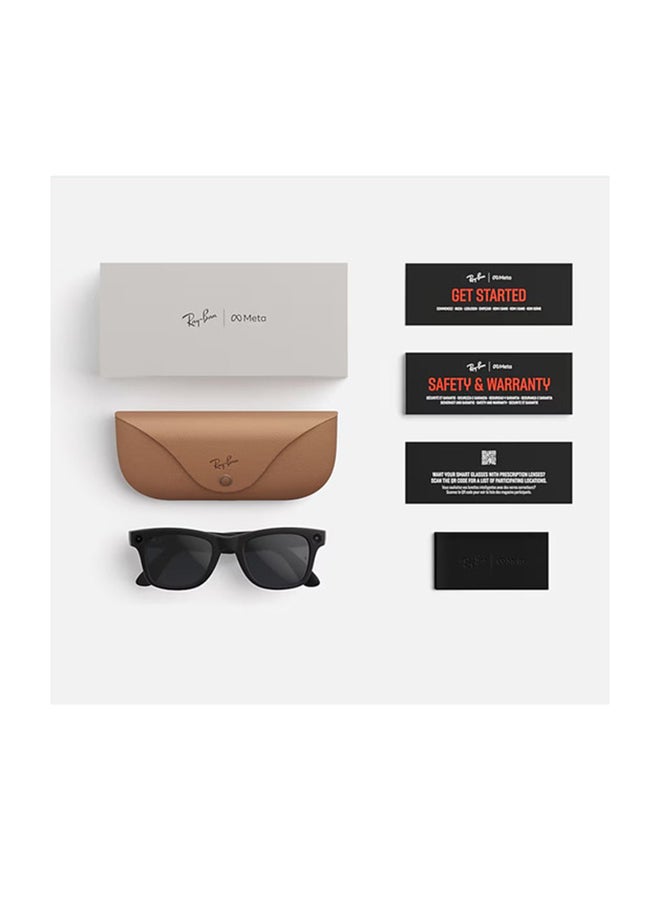 Meta Ray-Ban Meta Wayfarer (Gen 2) Frame Matte Black Lenses Clear/Grey Transitions Matte Black Matte Black - Image 4
