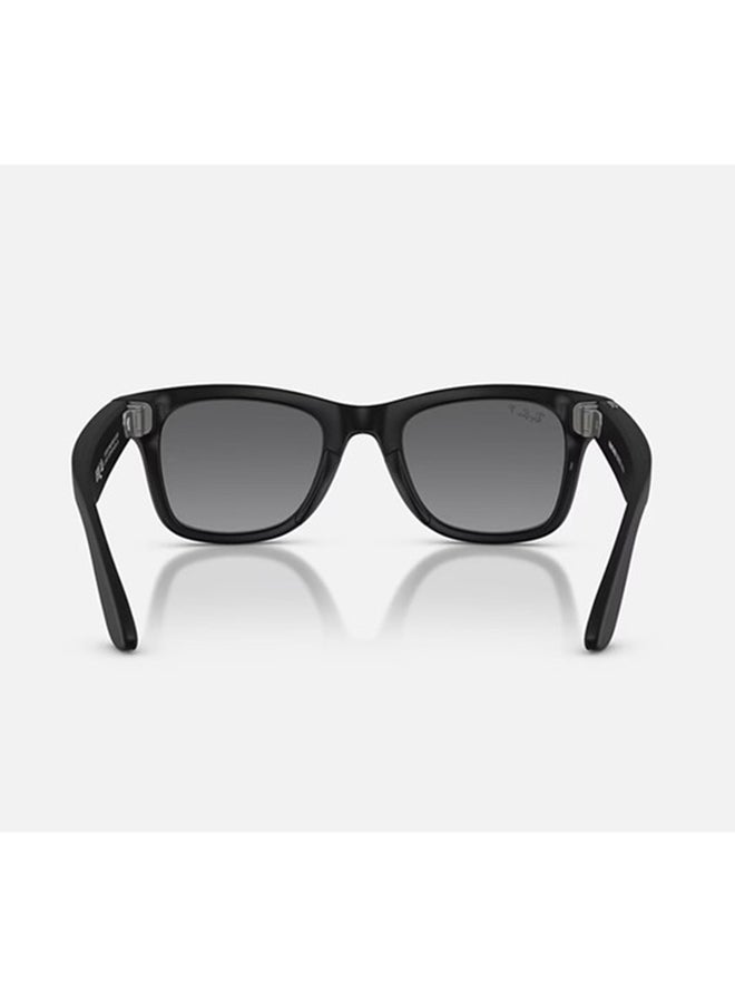 Meta Ray-Ban | Meta Wayfarer (Gen 2) Frame Matte Black Lenses Graphite - Image 3