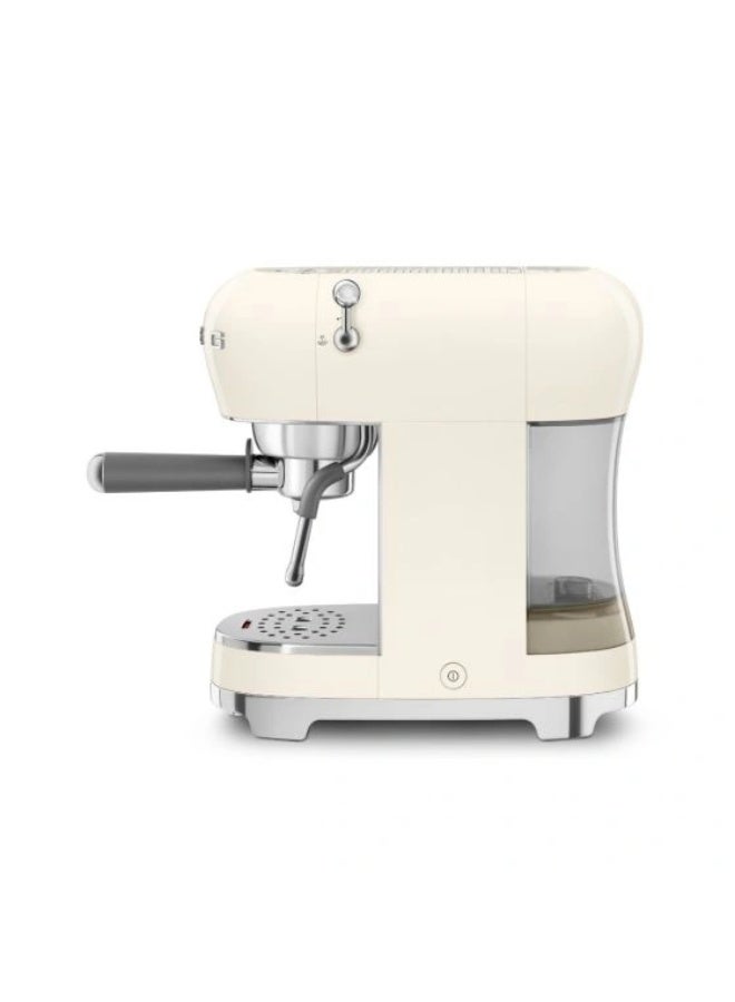 سميج آلة قهوة إسبريسو بتصميم ريترو من الخمسينات، ضغط احترافي ونظام مضاد للتنقيط، نظام كابتشينو قابل للتعديل، وظيفة إيقاف التدفق، خزان قابل للإزالة سعة 1 لتر، كريمة - Image 2