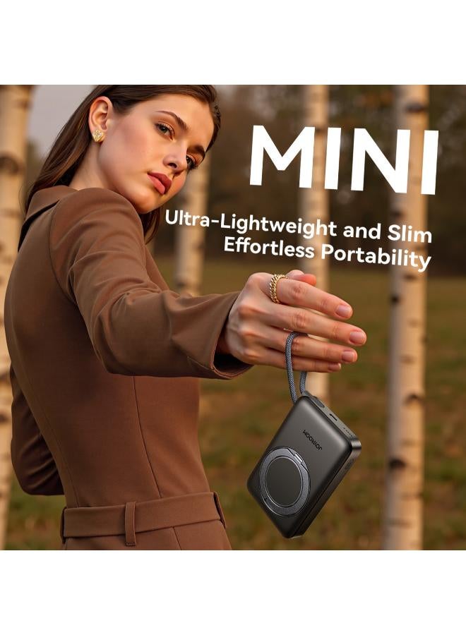 JOYROOM 10000 mAh 10,000 mAh 38.5 W (22.5 W Fast Wired Charging, Up to 15 W Wireless MagSafe Charging, and a 5 W Watch-Power Mode) 3‑in‑1 Magnetic Power Bank - Black - Image 4