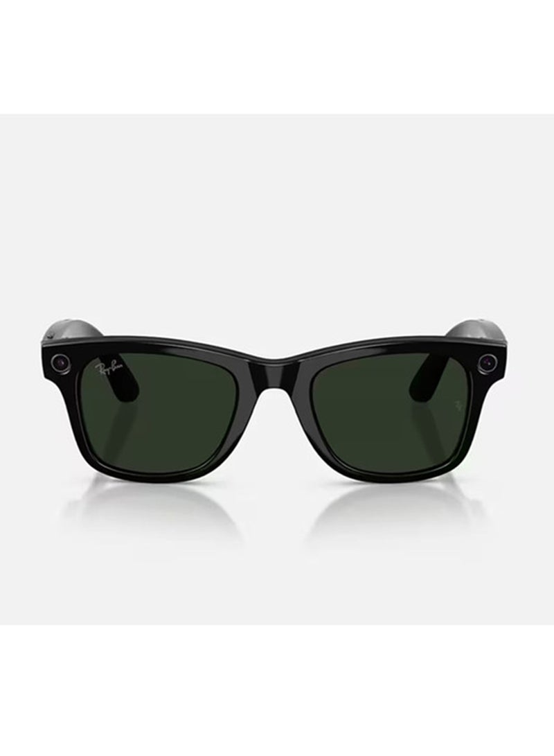 Meta Ray-Ban | Meta Wayfarer Large (Gen 2) - Frame Shiny Black  lenses - Clear / Graphite Green Transitions - Image 2
