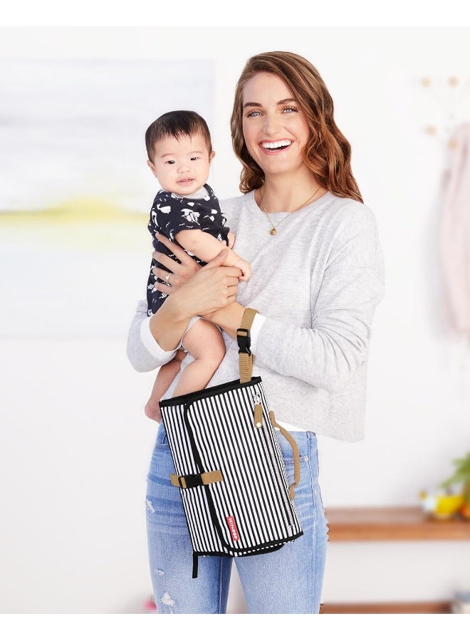 سكيب هوب برونتو ميني تشانجر باللونين الأسود والأبيض المخطط - Image 5