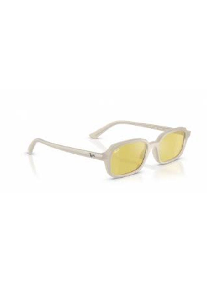 راي بان Men's Full Rimmed Rectangular Sunglasses 0RB4455 - Image 3