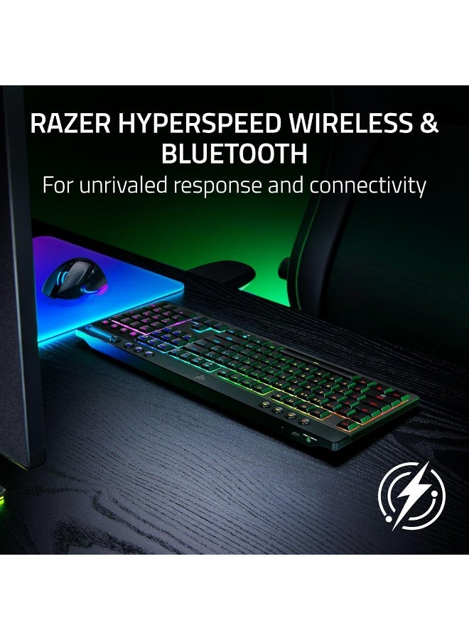 ريزر لوحة مفاتيح الألعاب الميكانيكية اللاسلكية ذات الملف الشخصي المنخفض BlackWidow V4 (مفتاح أخضر): لاسلكي HyperSpeed وبلوتوث، بكرة متعددة الوظائف، 11 زر تحكم، SNAP TAP - أسود - Image 3