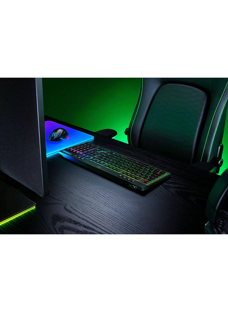 ريزر لوحة مفاتيح الألعاب الميكانيكية Razer BlackWidow V4 منخفضة الارتفاع بتقنية HyperSpeed، تخطيط إنجليزي، معدل استجابة 1000Hz، إضاءة Chroma RGB، مفتاح Razer Yellow، ثلاثي الوضع، أسود | RZ03-05271500-R3M1 - Image 4