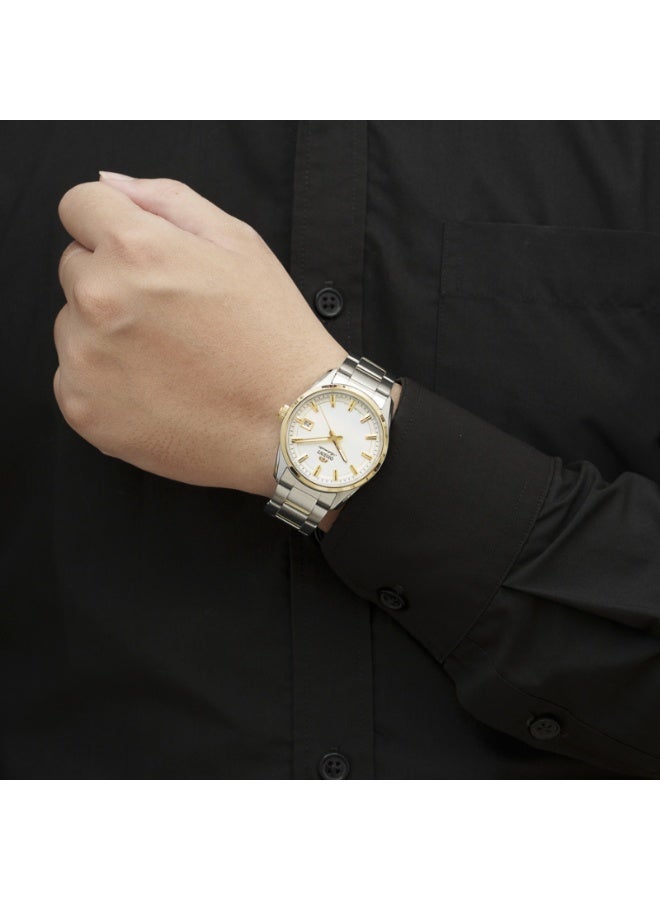 أورينت Men's Mechanical Contemporary “Stretto” Men's Watch RA‑AC0R01S30B, 38.5 mm White Dial, Two‑Tone Stainless Steel Bracelet, 50 M WR - Image 3