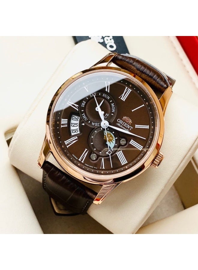ORIENT Men's Mechanical Classic “Sun‑&‑Moon” Watch RA-AK0009, 42.5 mm Brown Dial, Rose‑Gold Case, Leather Strap, 50 M WR - Image 3