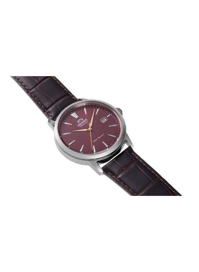 أورينت سيمفونية معاصرة III RA-AC0F15R - ساعة ميكانيكية جلدية للرجال بثلاثة عقارب - Image 4