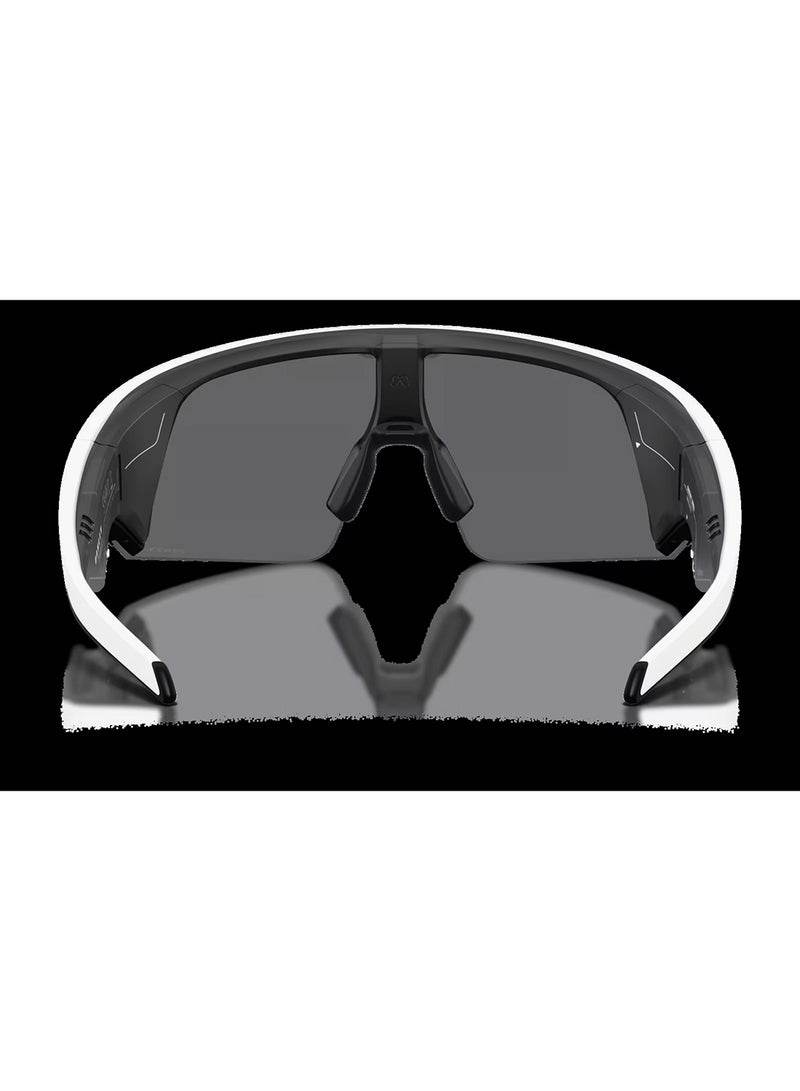 Meta Oakley Meta Vanguard AI Glasses, Wide - Universal Fit, White Frame, Prizm Black Lenses - Image 4