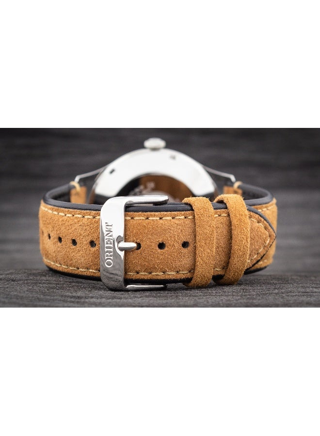 ORIENT Men's Mechanical Classic Men's Watch TAC08003A0, 42mm Black Dial, Leather Strap, 30m WR - Image 5