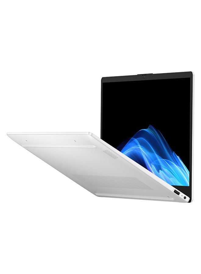 HP Omnibook 3 Laptop With 15.6 Inch Full HD (1920x1080) Display, AMD Ryzen AI 5 340 Processor/16GB RAM DDR5/512GB SSD/Windows 11 Home/ English/Arabic Silver - Image 4