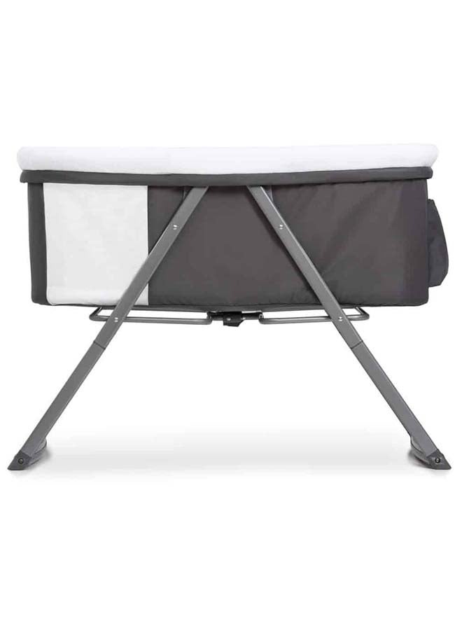 هوك هزاز وحضانة دريمر للأطفال - رمادي - من الولادة حتى 9 كجم - 6 أشهر - هزاز وحضانة 2 في 1، خفيف الوزن وقابل للطي مع مرتبة - Image 3