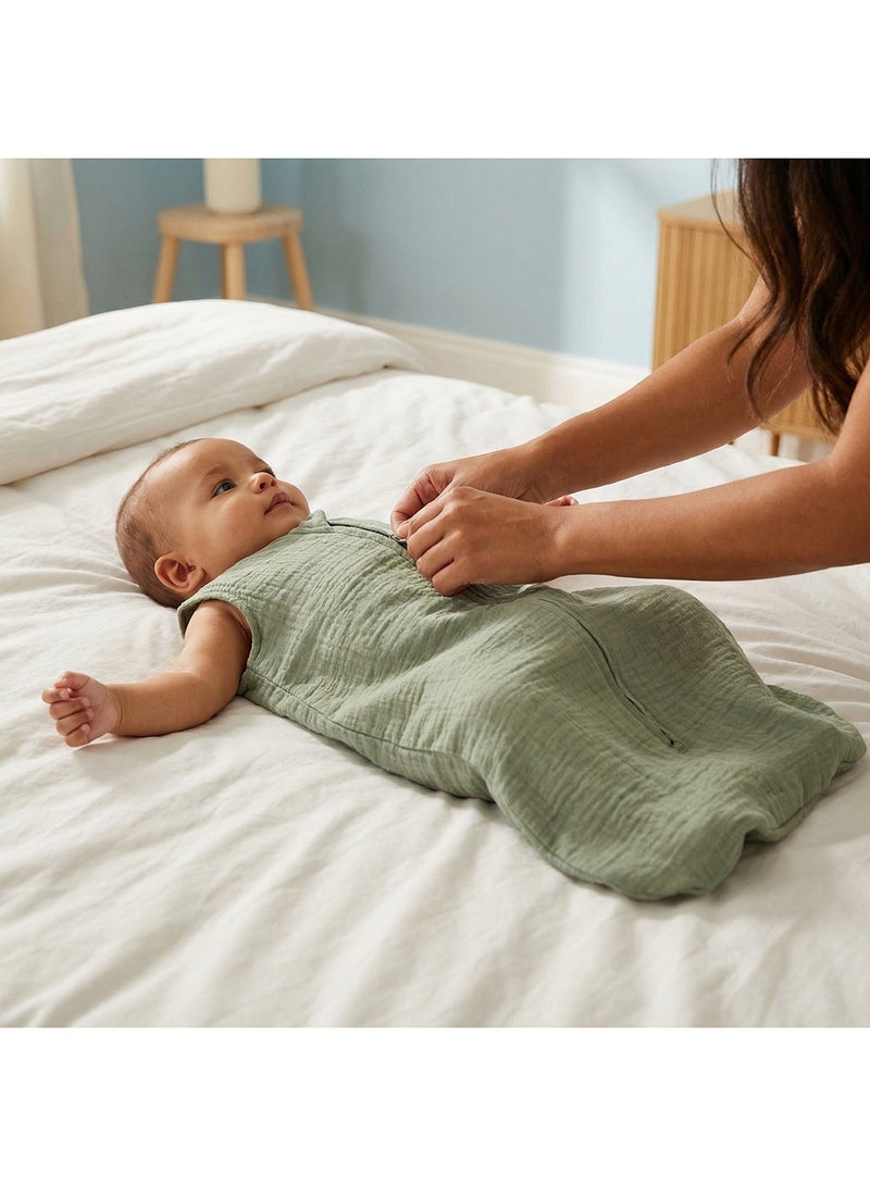 مون Organic Crinkle Muslin Sleep Sack  1 Tog (6-12 Months ) - Green - Image 3